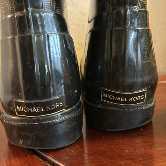 Michael Kors Rubber Boots Sz 10 - Picture 4 of 4